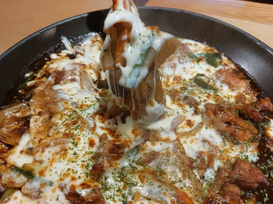 柚香沙拉與醃蘿蔔基本小菜