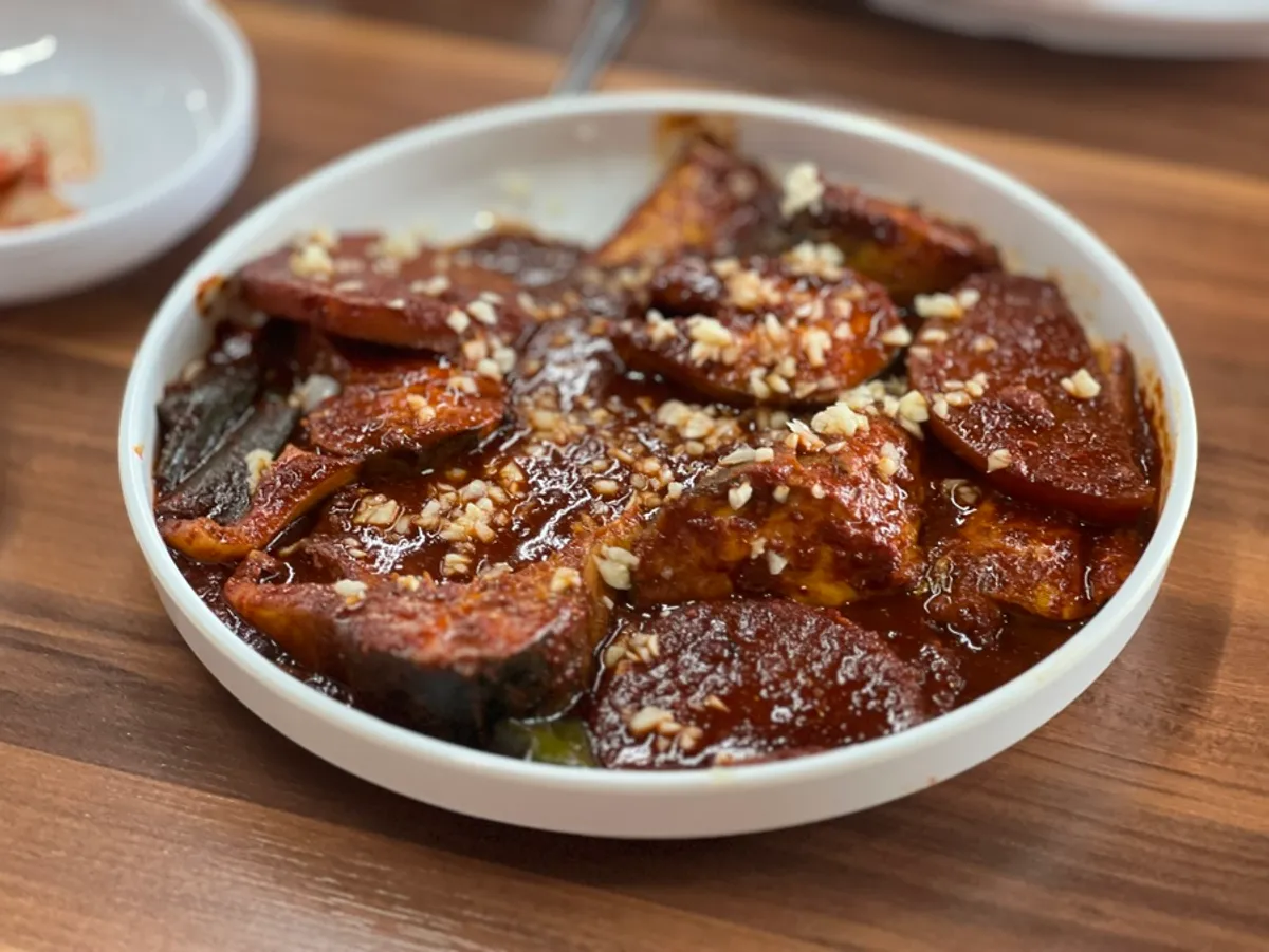 반찬을 리필할 수 있는 셀프바
