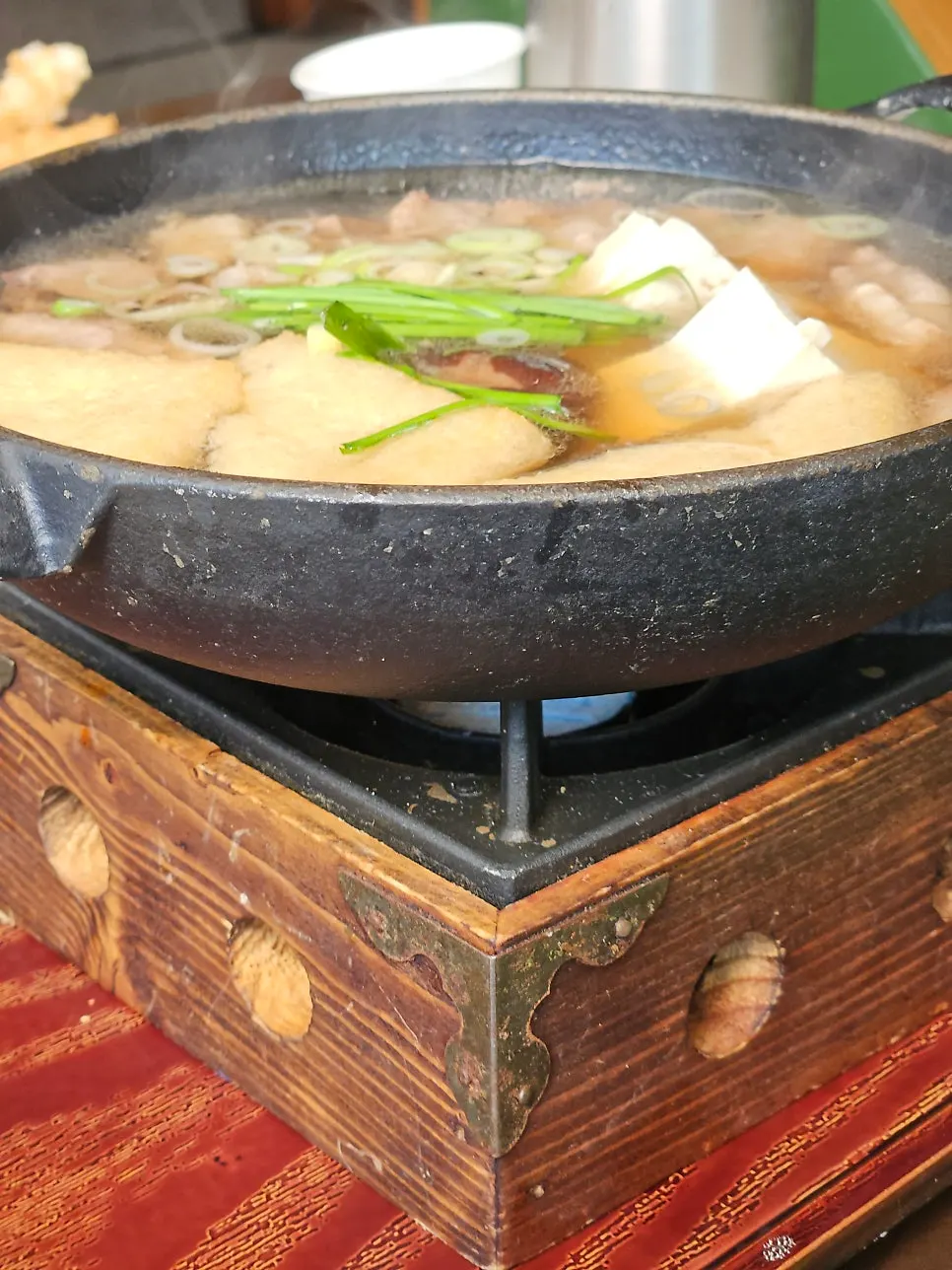 계란 노른자에 찍어 먹는 스키야키 고기