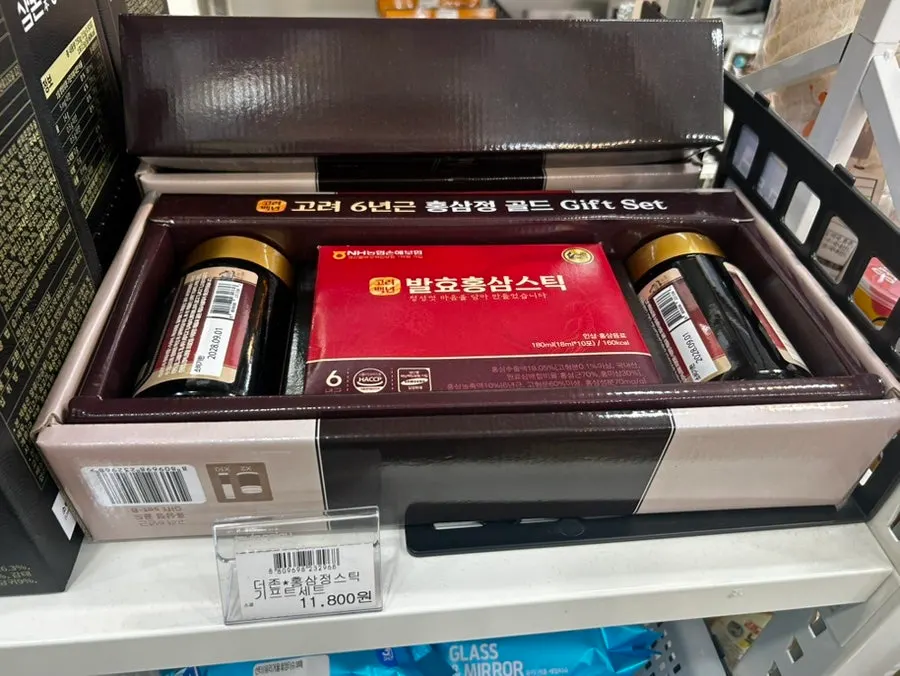 Shelf with Dongkook Pharmaceutical Madeca Cream