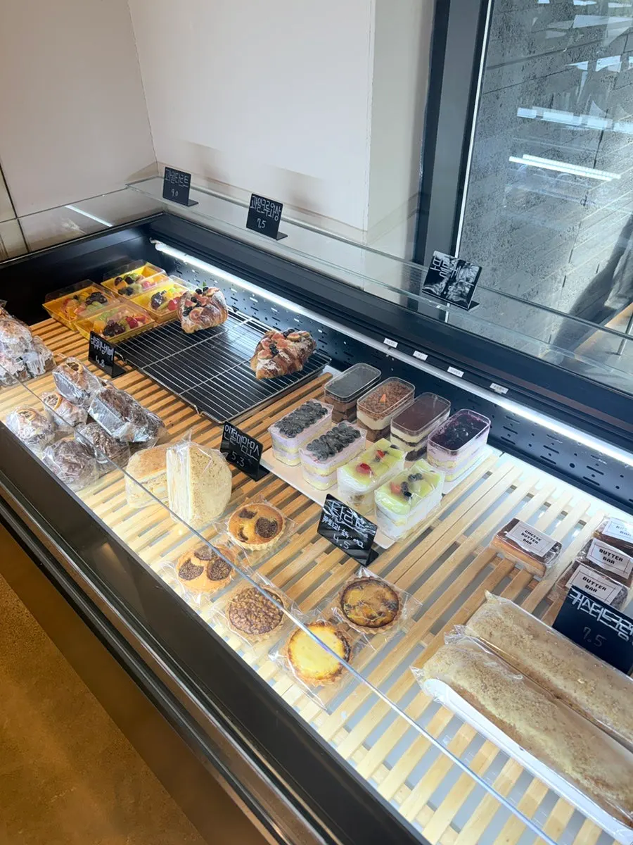 Bread display case and ordering area at On the Rail