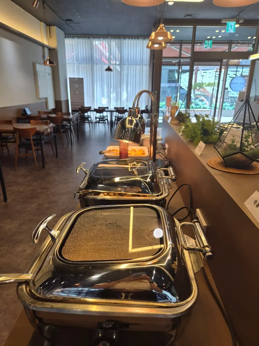 Order pad on the table and seating