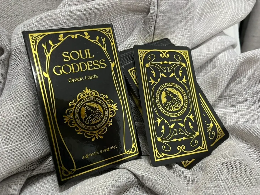 Introduction to Jeong Hoe-do’s Oracle Cards