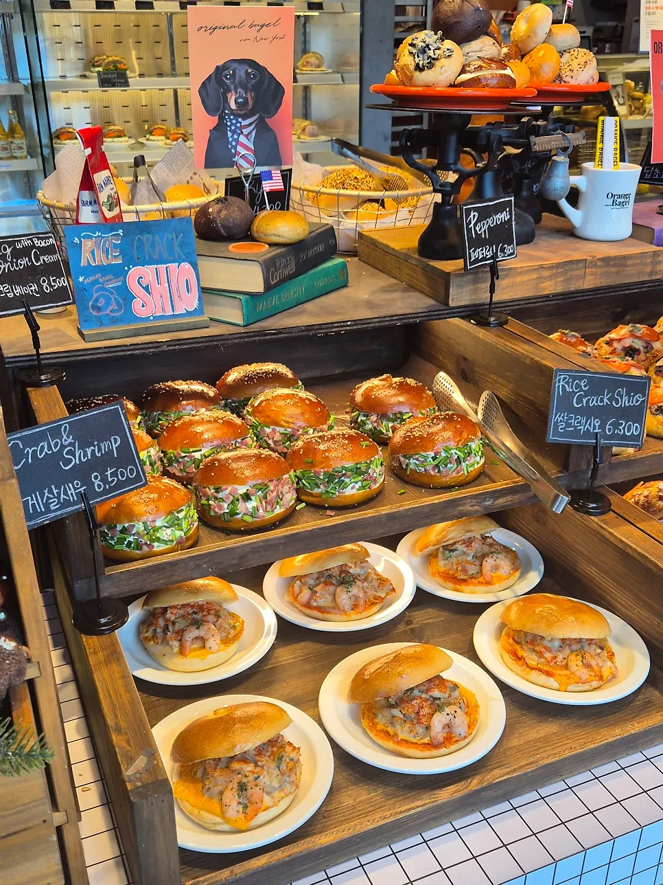 Pepperoni-topped pizza bagels on the display shelf