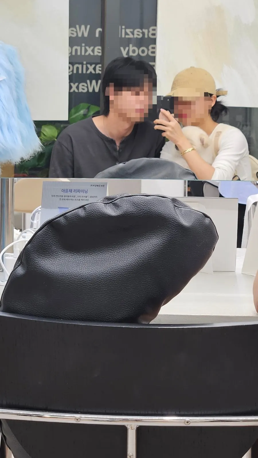 셀프 커피와 과자가 준비된 대기 공간