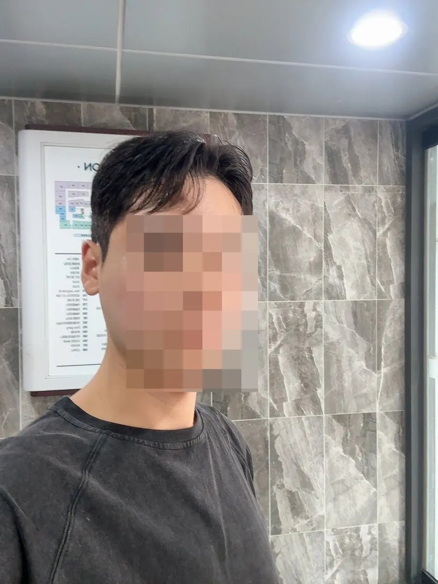 일대일 맞춤 시술이 이뤄지는 미용실 좌석