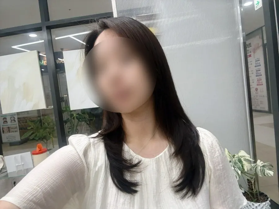 클리닉 후 윤기 도는 머릿결