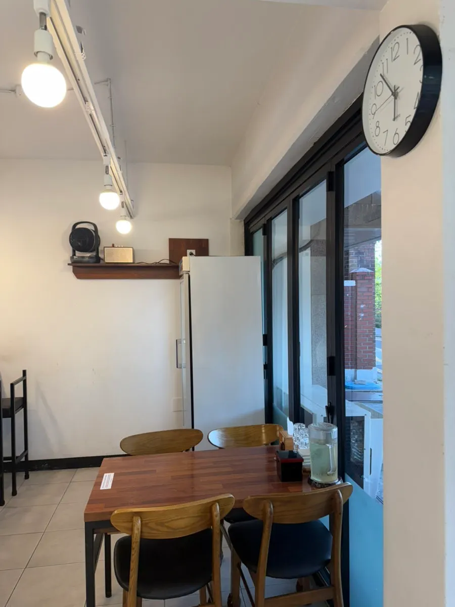 Inside Oreno Ramen Eunpyeong packed with customers