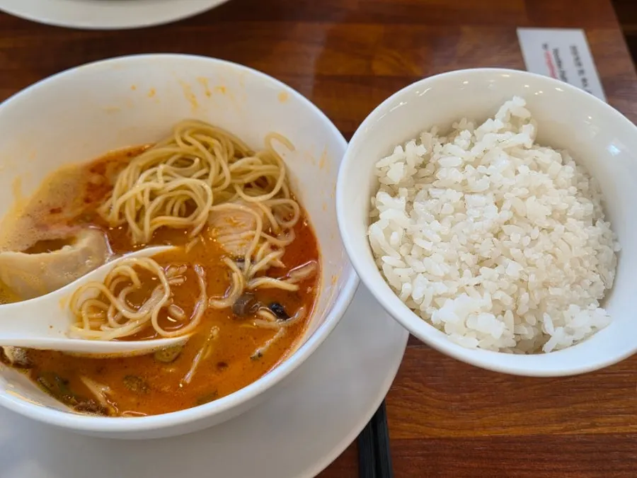 라멘과 함께 요청한 공기밥
