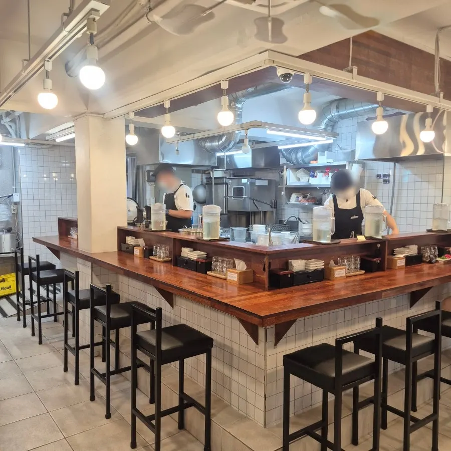 4-person table seating inside Oreno Ramen Eunpyeong