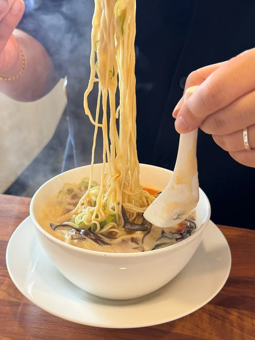 토리빠이탄과 카라빠이탄 라멘 두 그릇