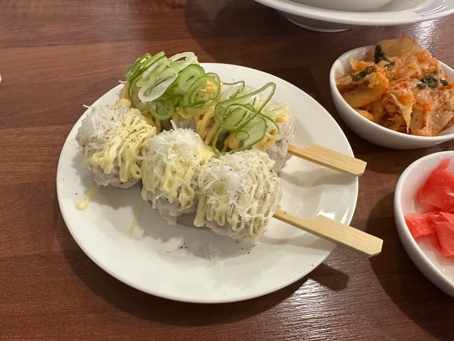 Assorted tsukune with mentaiko-scallion and mayonnaise skewers
