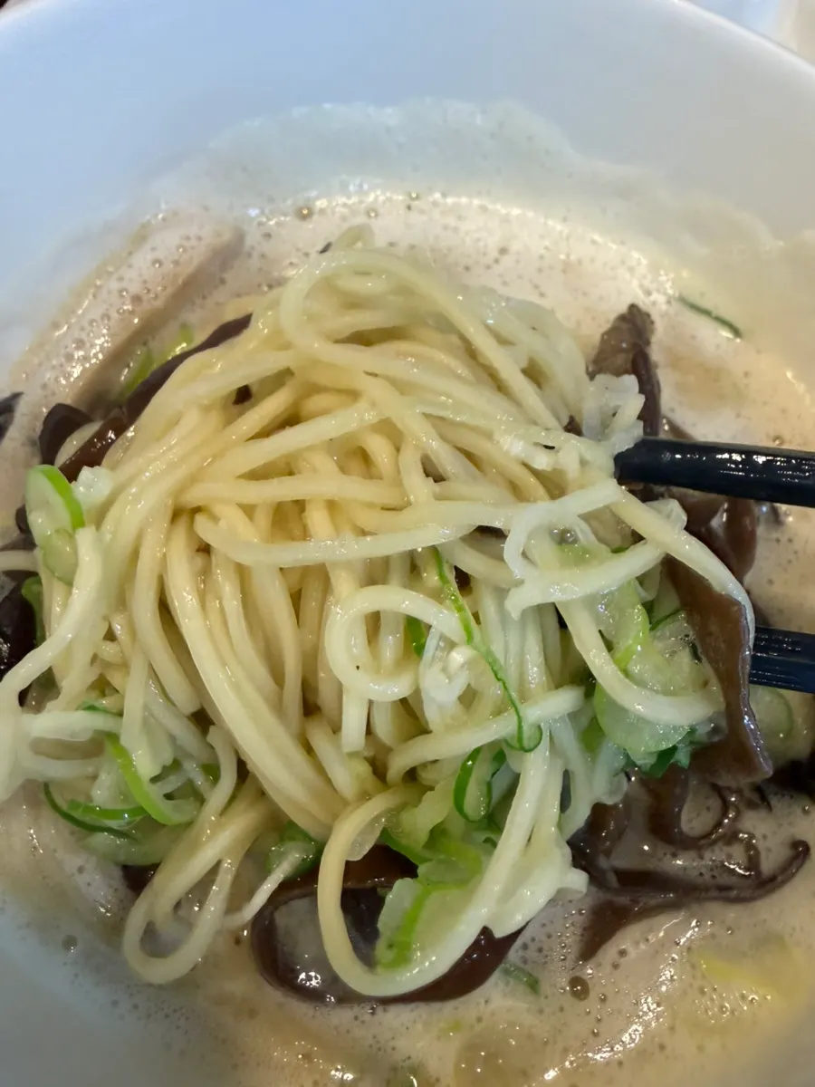 다 먹은 오레노라멘 강남점 라멘 그릇