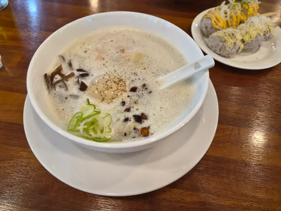 오레노라멘 강남점 라멘 한 그릇