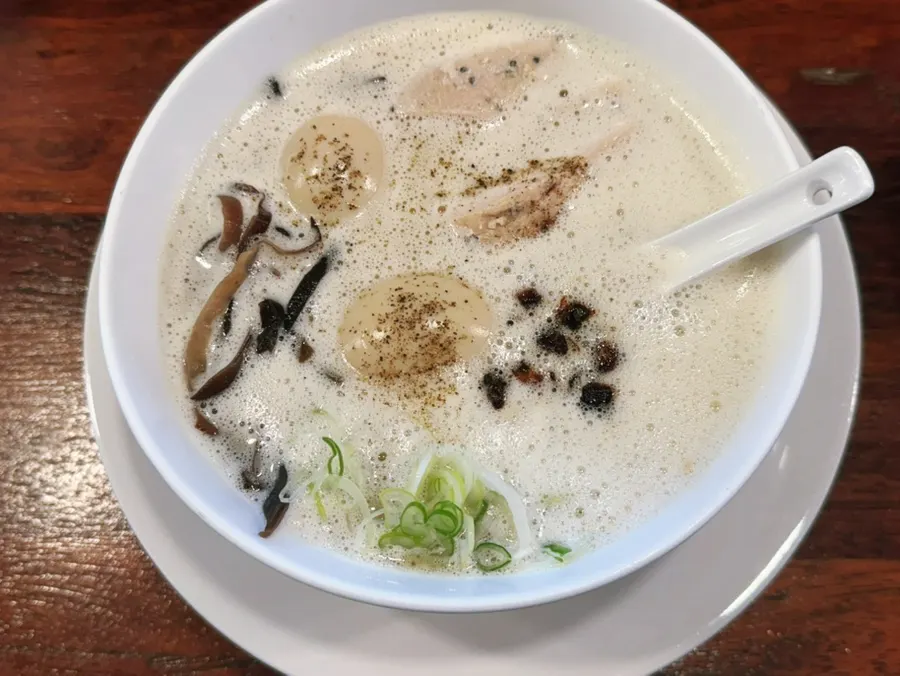 주문 5분 만에 나온 토리빠이탄 한 그릇