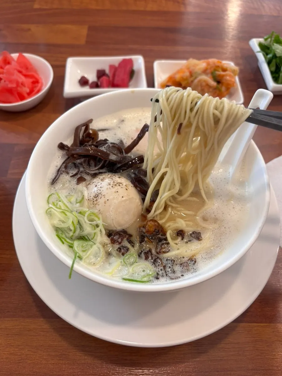 Gangnam ramen restaurant Saturday 11am couple visit soft egg: Oreno Ramen Gangnam