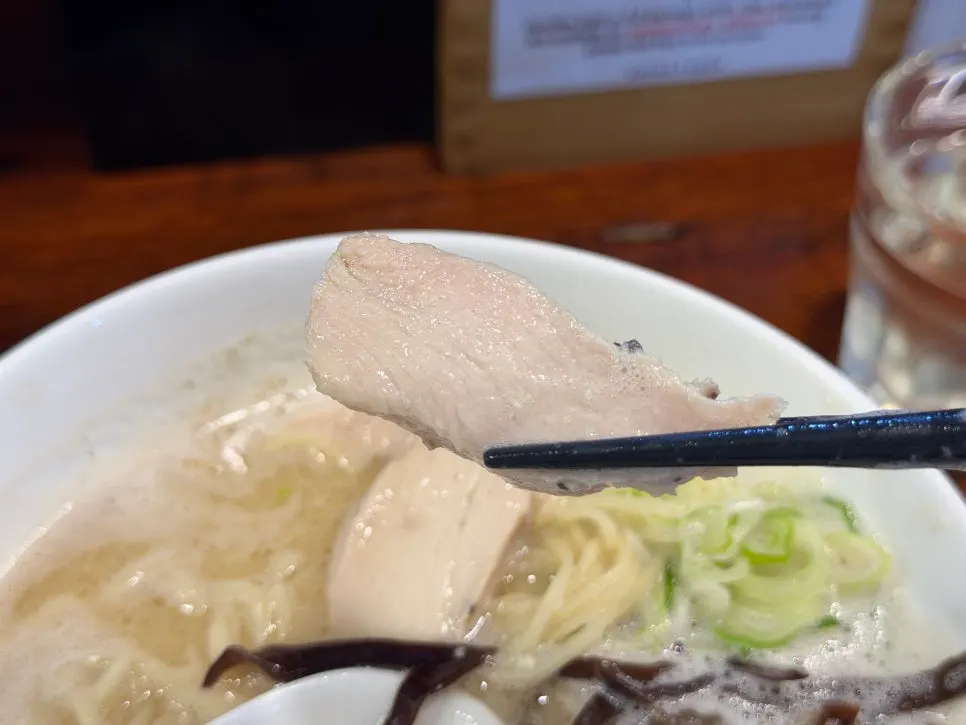 Thin, springy ramen noodles