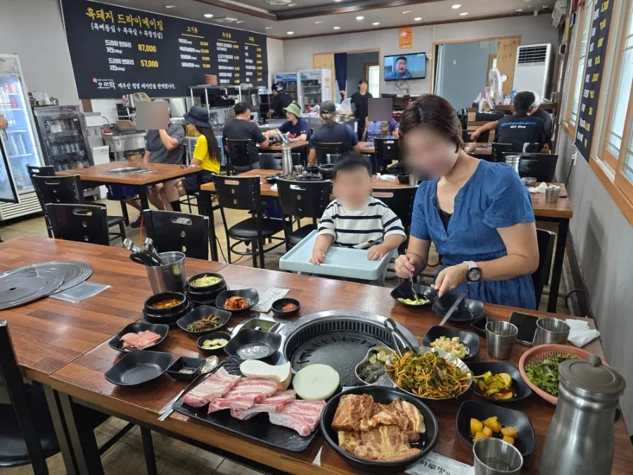 주문한 양념갈비 한 접시