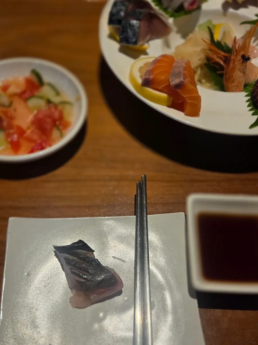 Orot Robata's assorted sashimi platter with several kinds of fish