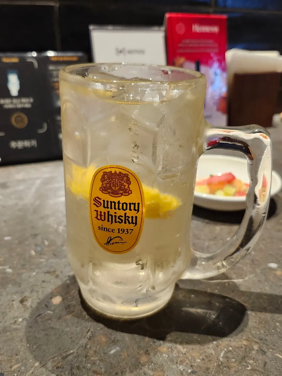 오롯로바타 하이볼과 생맥주 한 잔