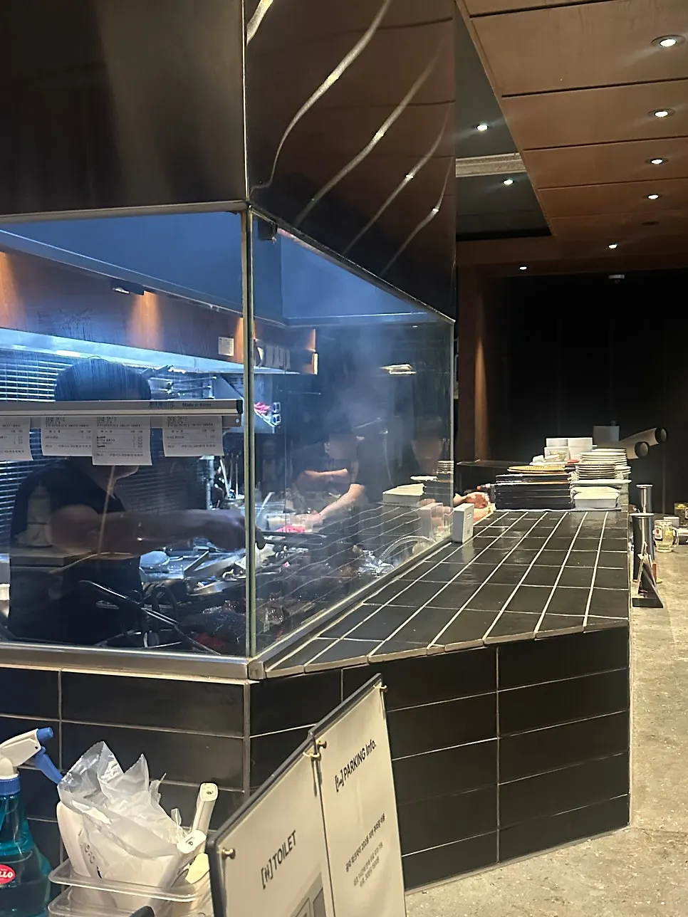 Seating arrangement at Orot Robata good for groups