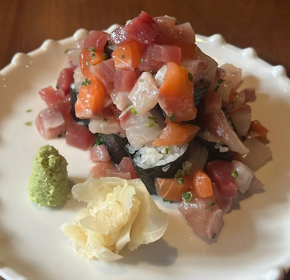 Close-up of bite-sized hosomaki