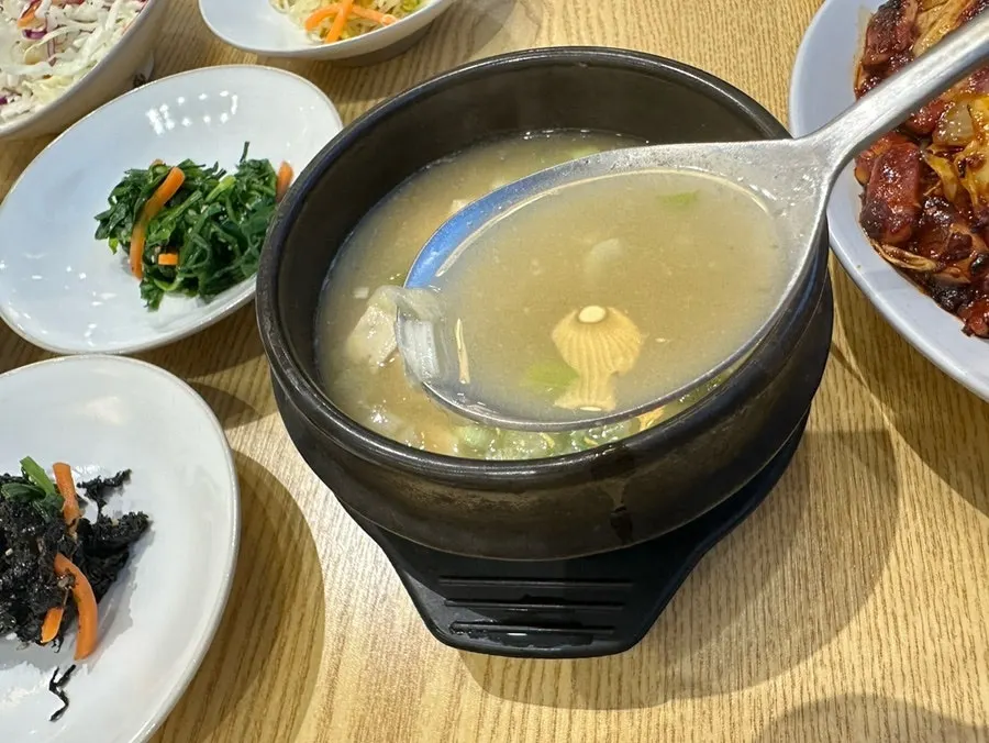 Stir-fried squid with a bowl of rice