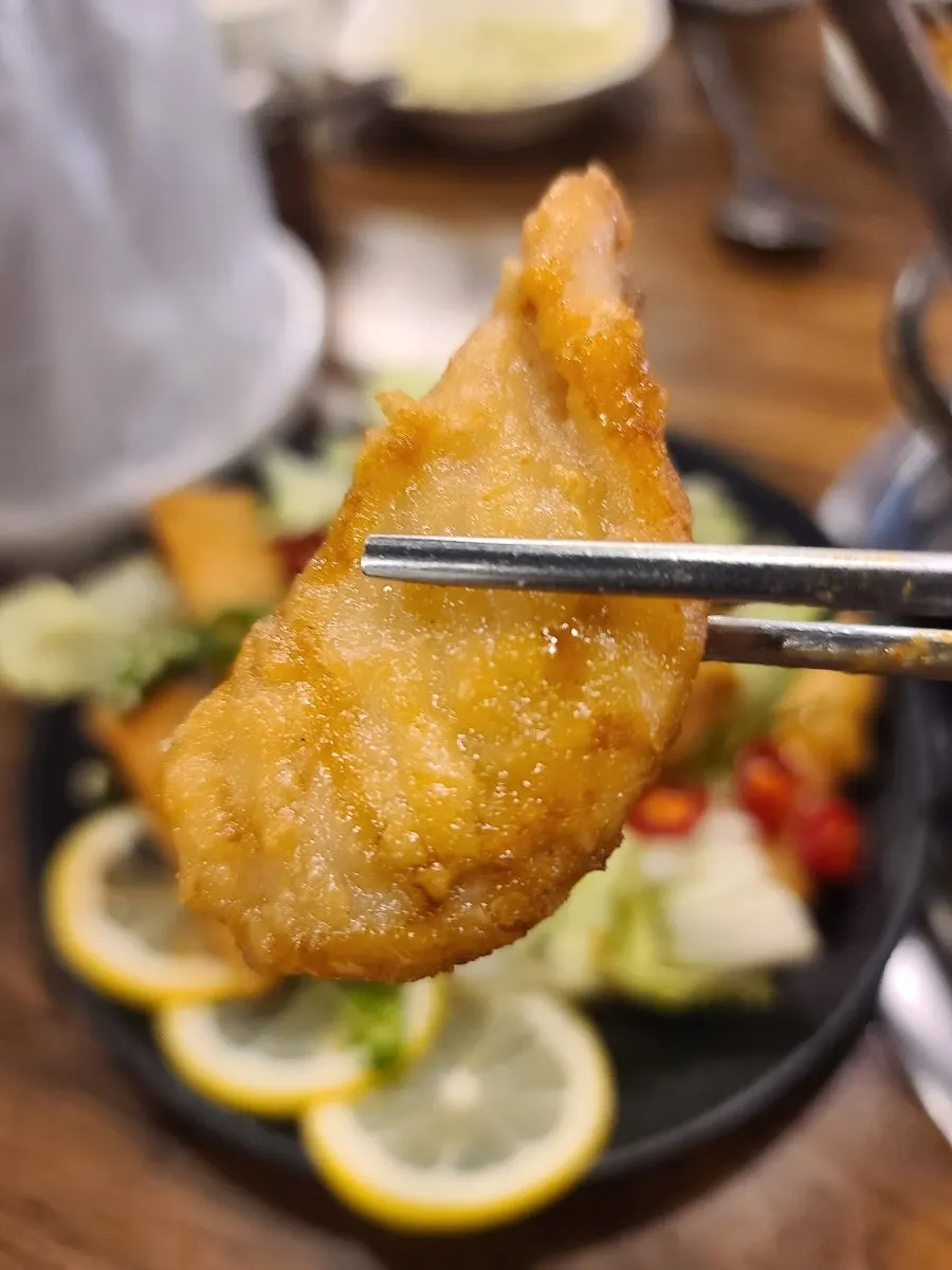 A plate of crispy fried yuringi