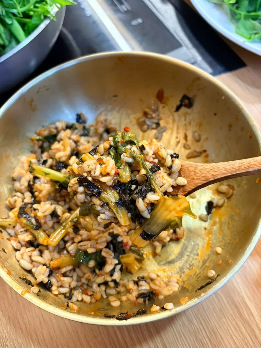 Covered self-bar side dishes