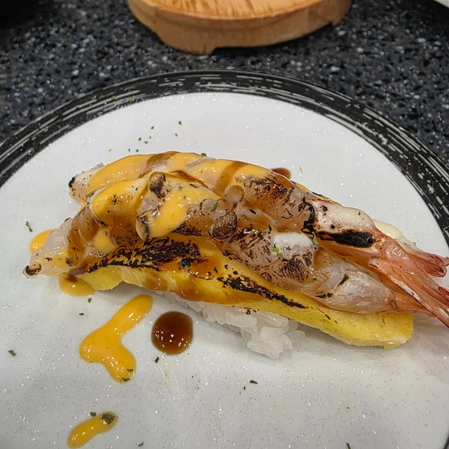Gamtae sweet shrimp uni sushi