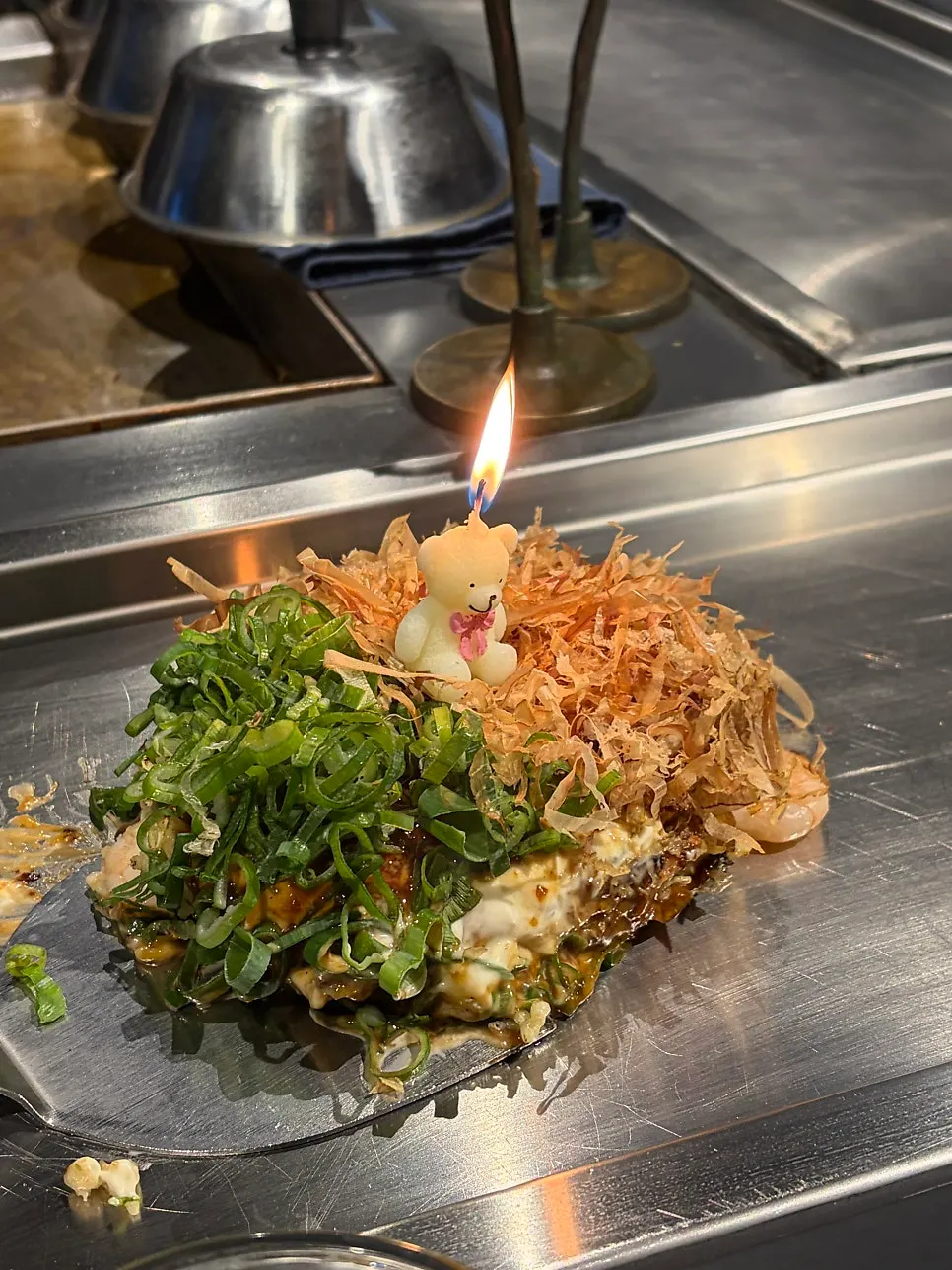 Yakisoba pork belly rolls topped with tenkasu