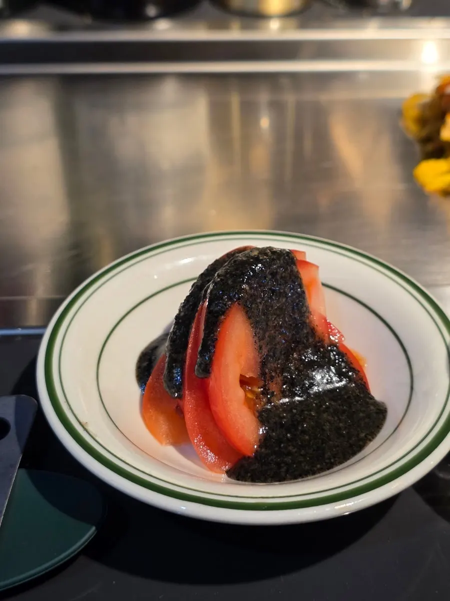 영수증 리뷰로 받은 흑임자 토마토 샐러드