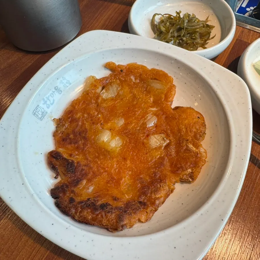 돼지반마리 5가지 부위 생고기 접시