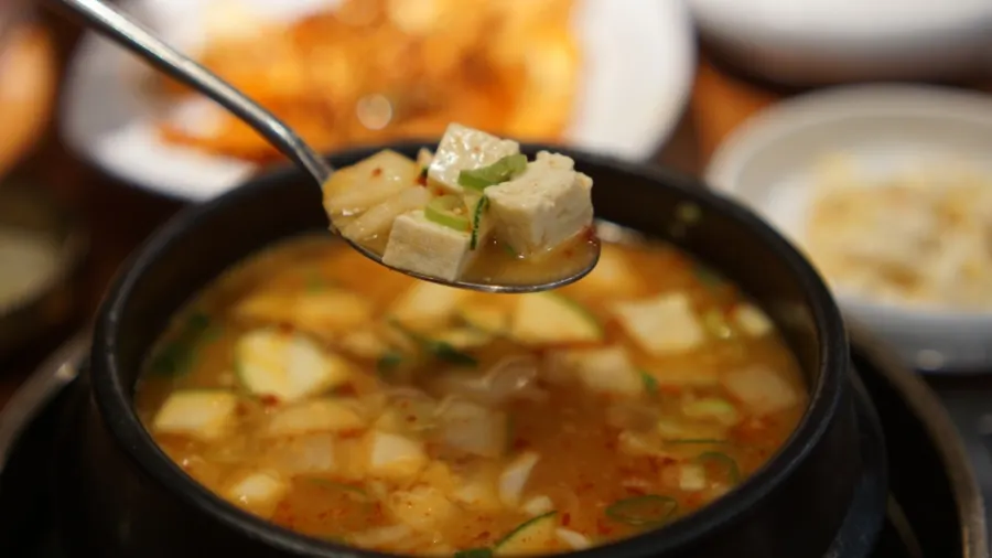 전용 화구에 끓이는 된장찌개