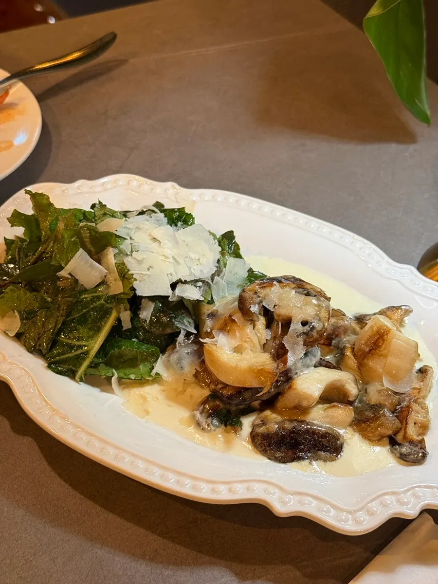 Osteria Hyeon's gorgonzola mushroom salad