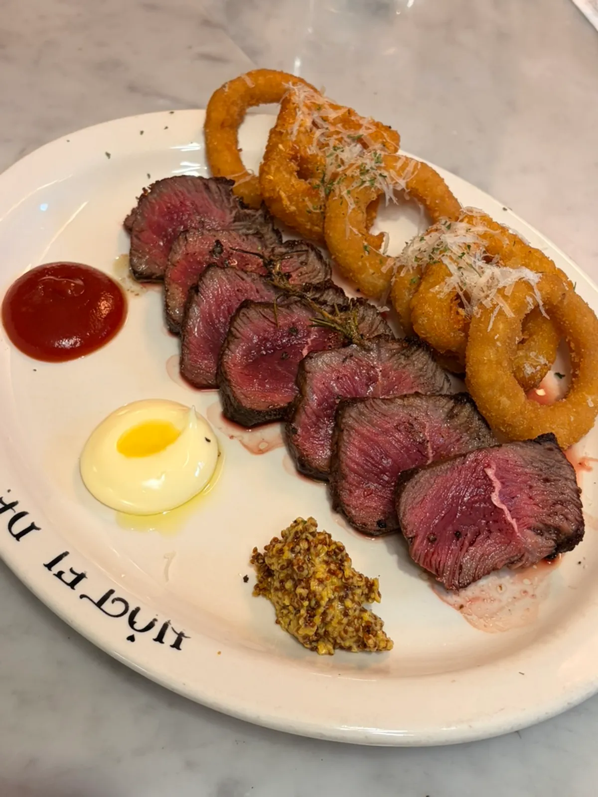 A plate of house steak at Hôtel de Couture