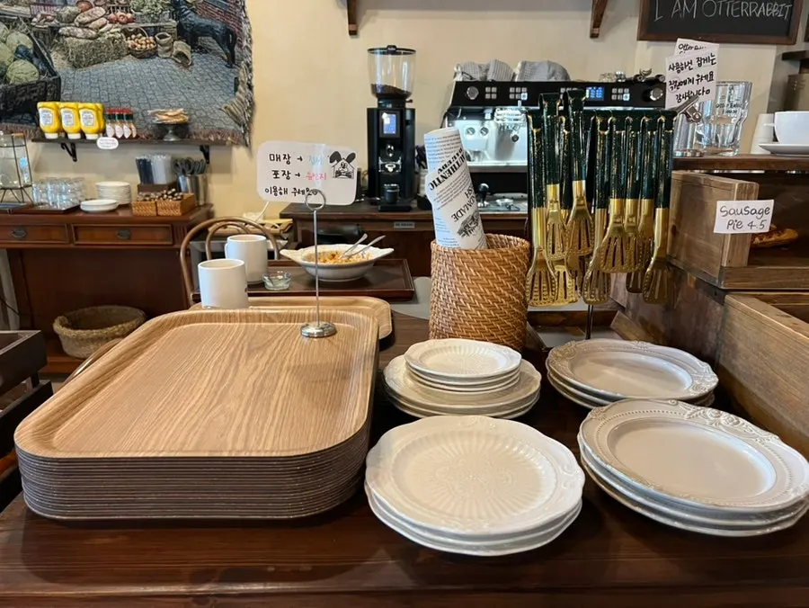 Café bakery display case and plates