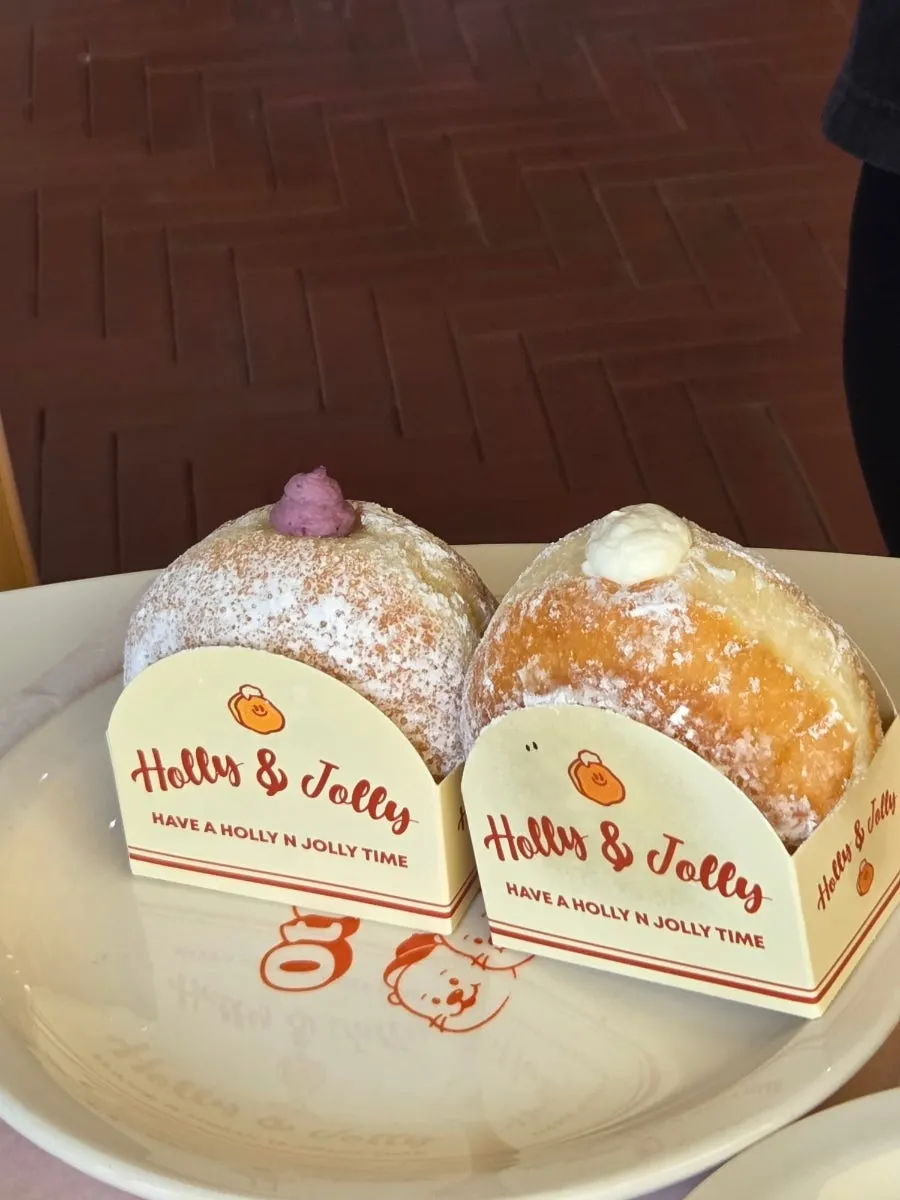 Cross-section of melon cream bread packed with cream