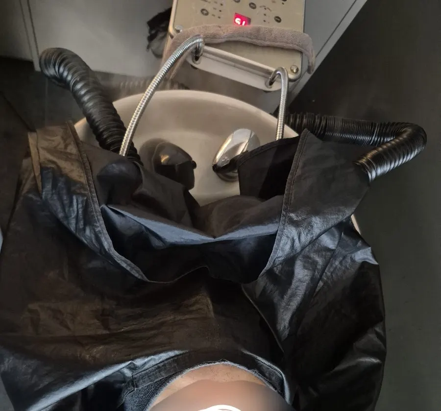 Scalp treatment in progress at Owlly Yeoksam Branch