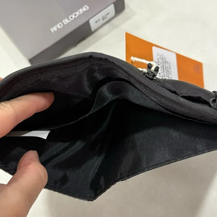 Bag interior that can hold several passports together