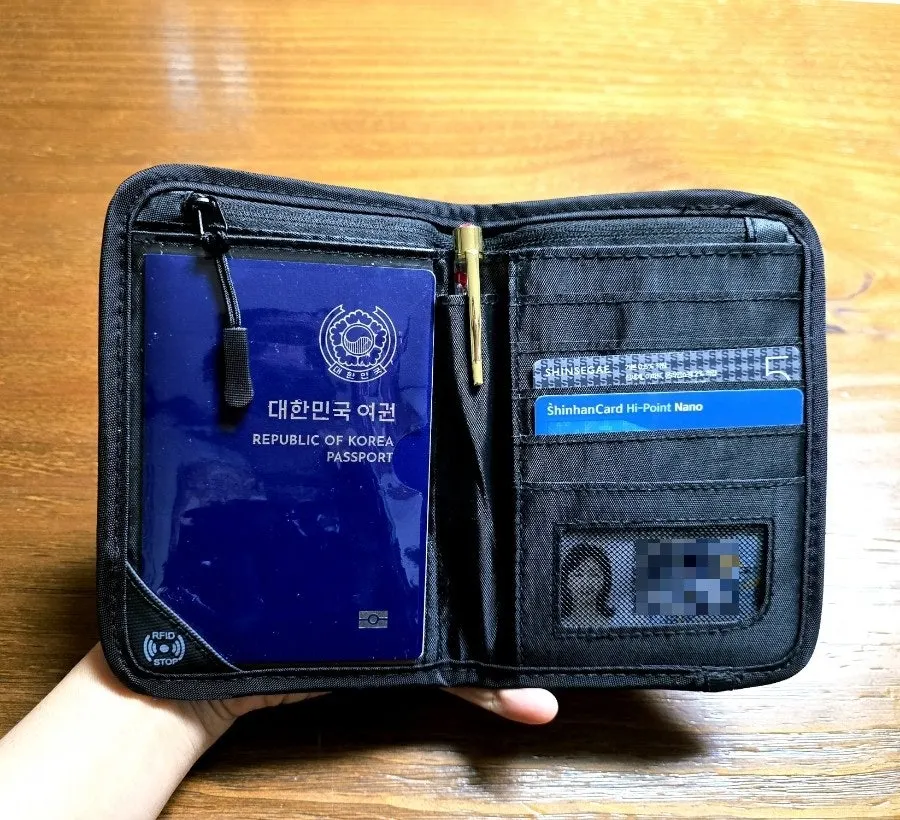 Passport and card storage compartments in the Packly passport wallet
