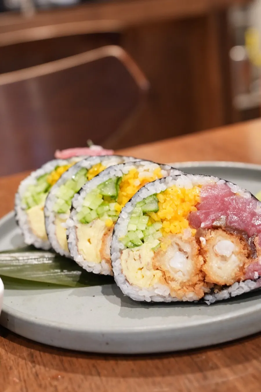 Futomaki filling with tuna and fried shrimp