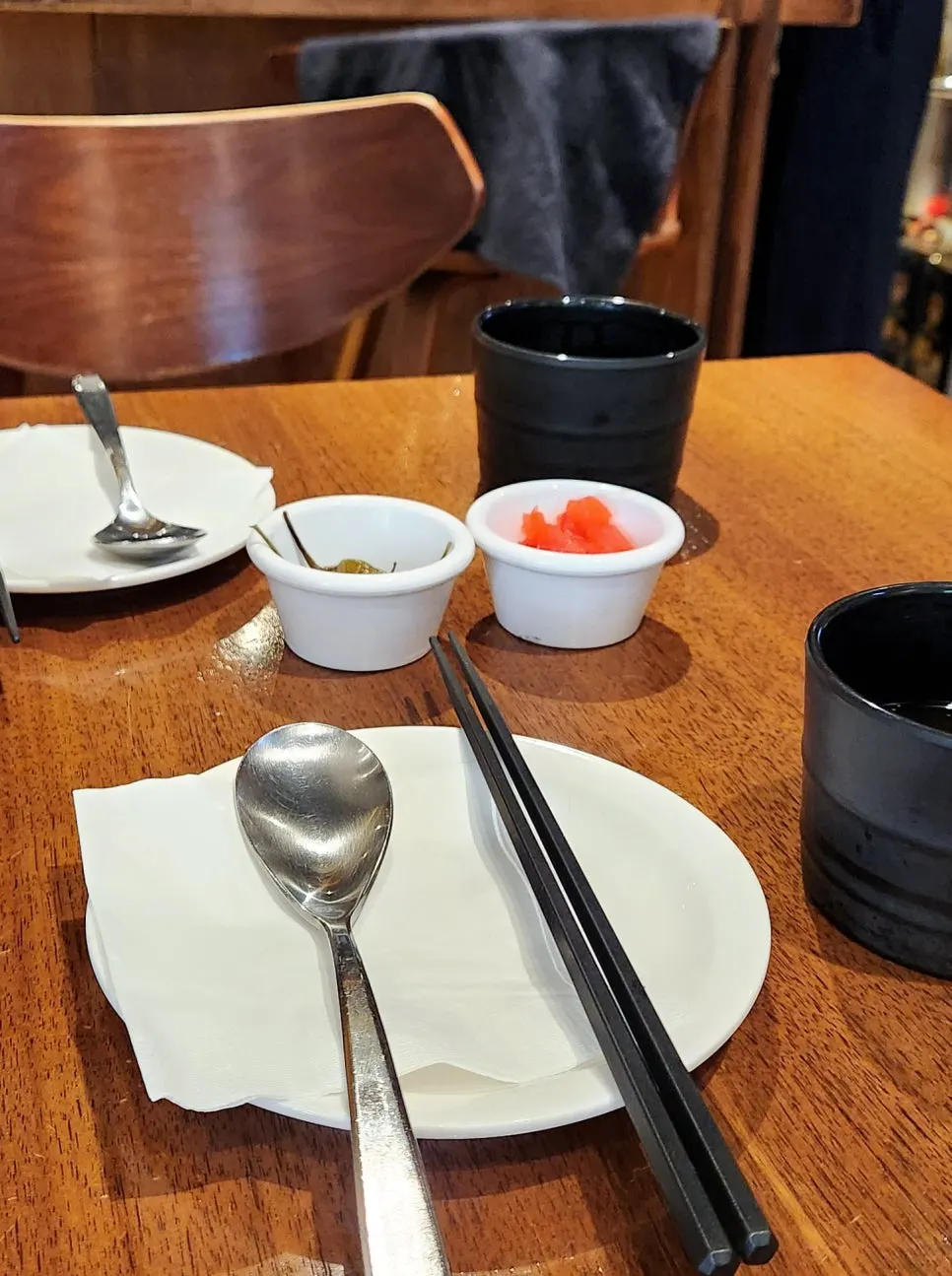 파동의 귀여운 식기 세팅