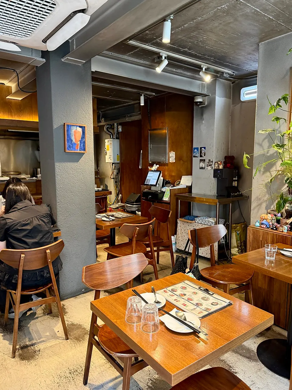 Padong's cozy interior with 7 tables for two