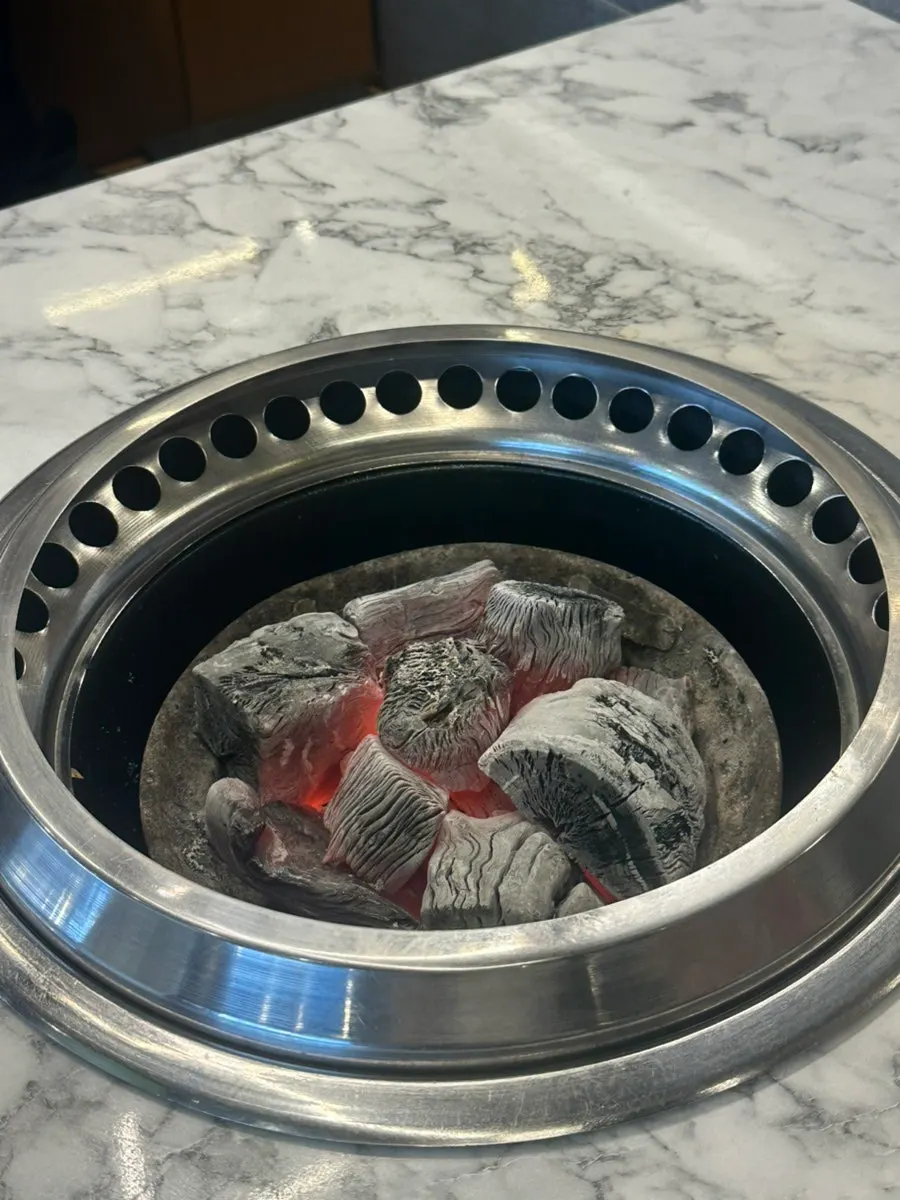 반찬을 담을 수 있는 셀프코너