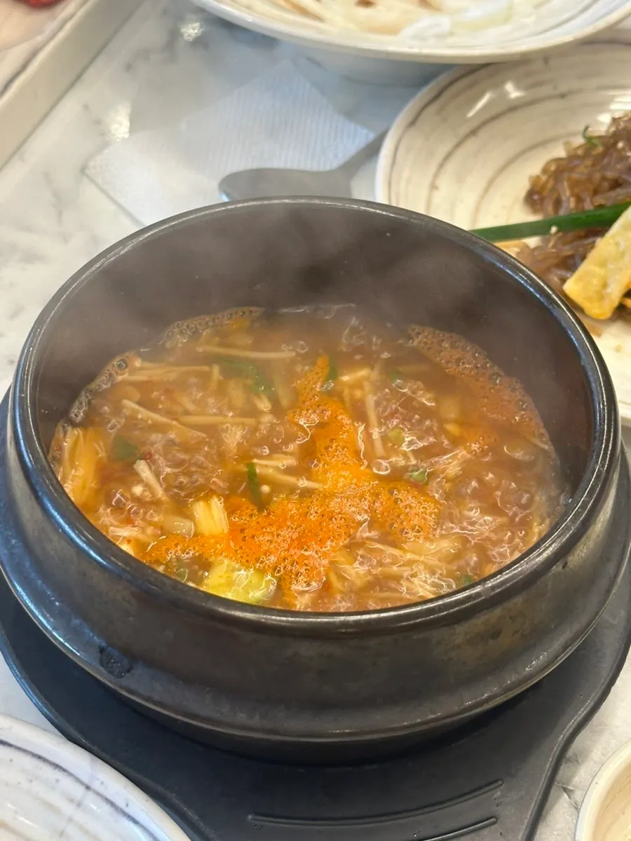 소 모둠 한판 고기 접시 클로즈업