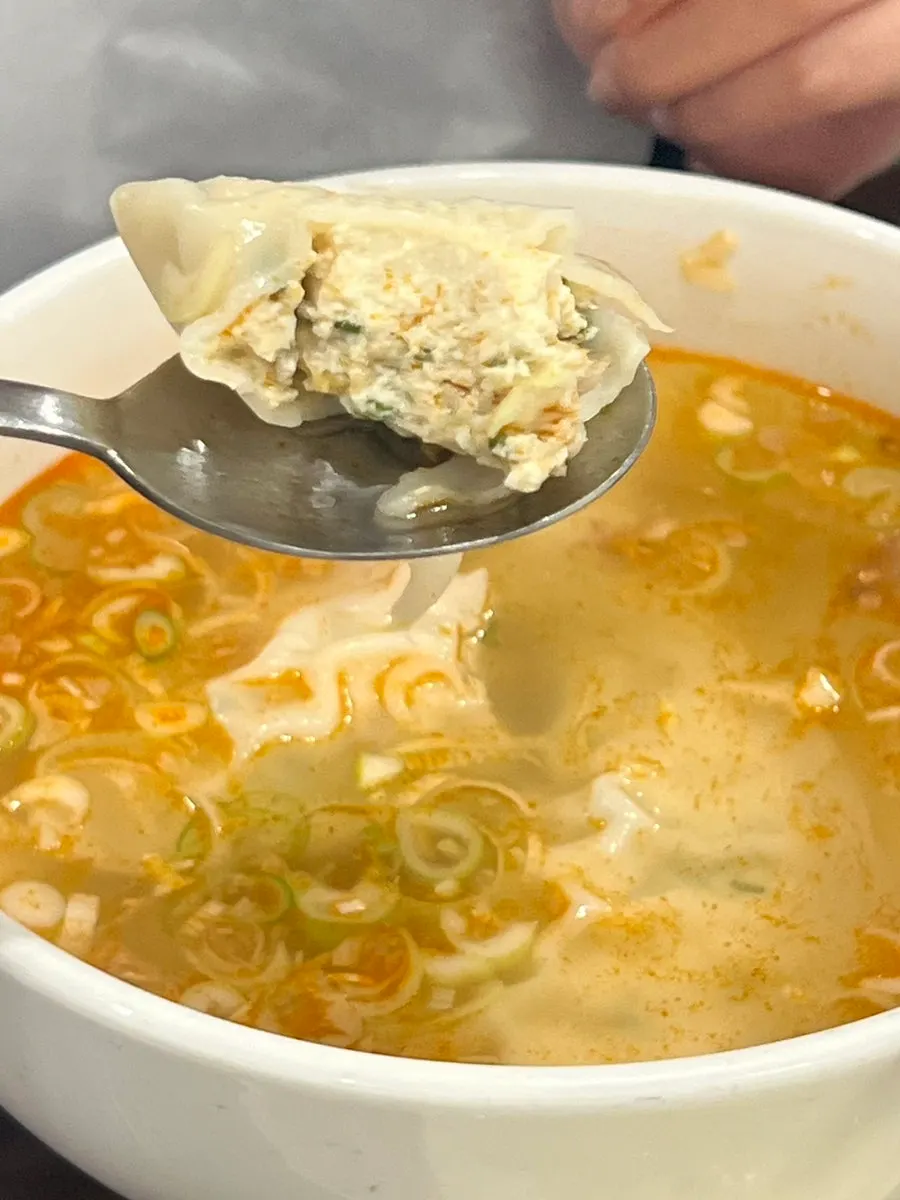 Pyeongyang mandu soup in hanwoo broth