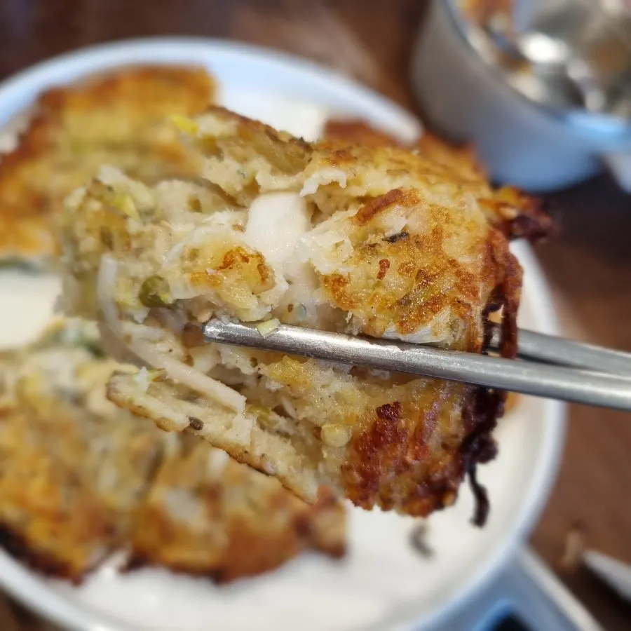 Close-up of the mungbean pancake cross-section
