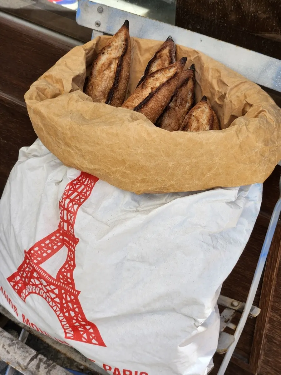Boulangerie Tan Unjeong Main Branch sign