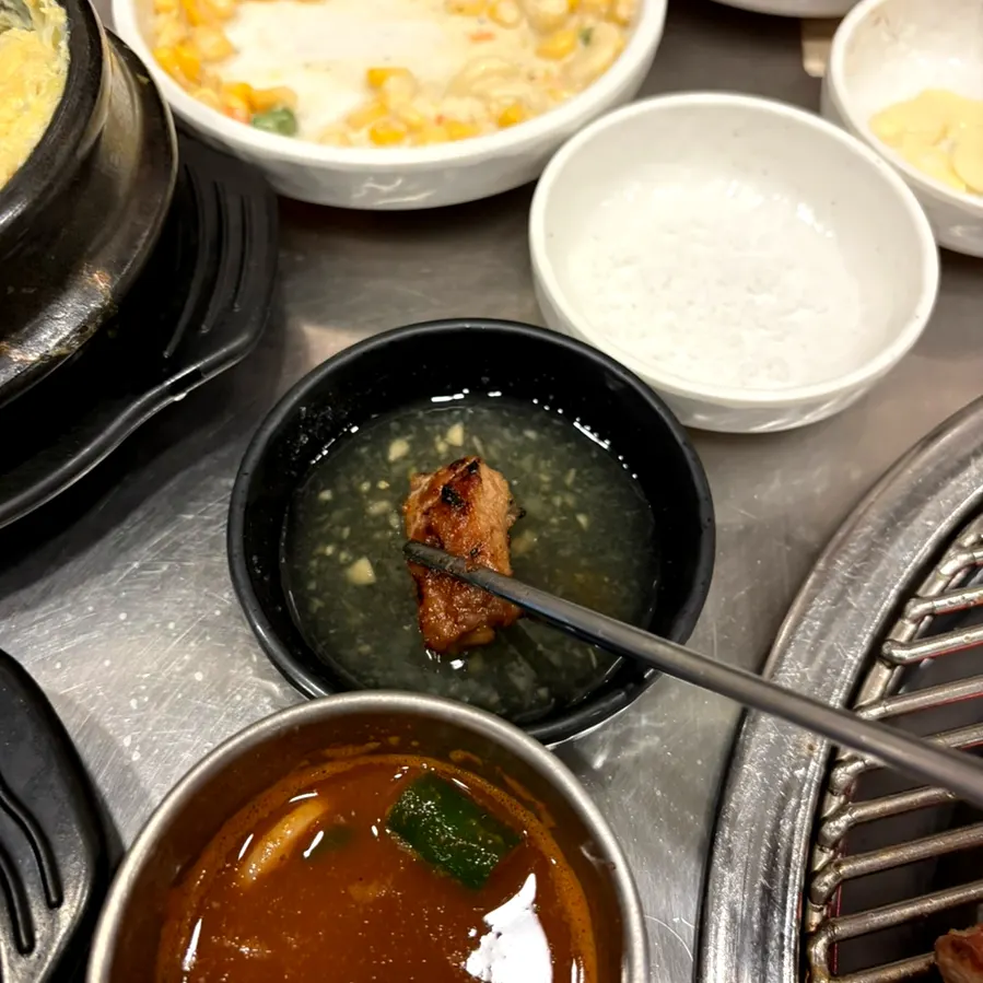 Sweet and pungent garlic sauce